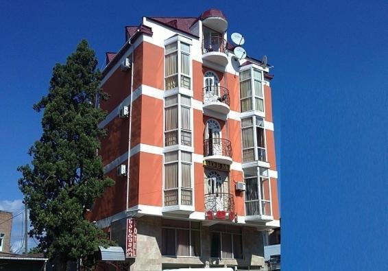Hotel Edemi Kutaisi Esterno foto
